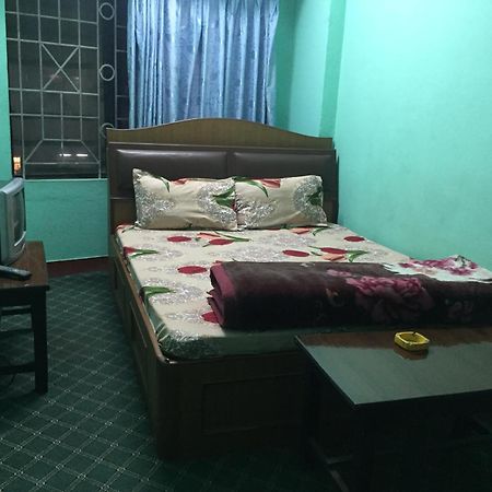Hotel New Basuki Private Limited Tokha Екстериор снимка
