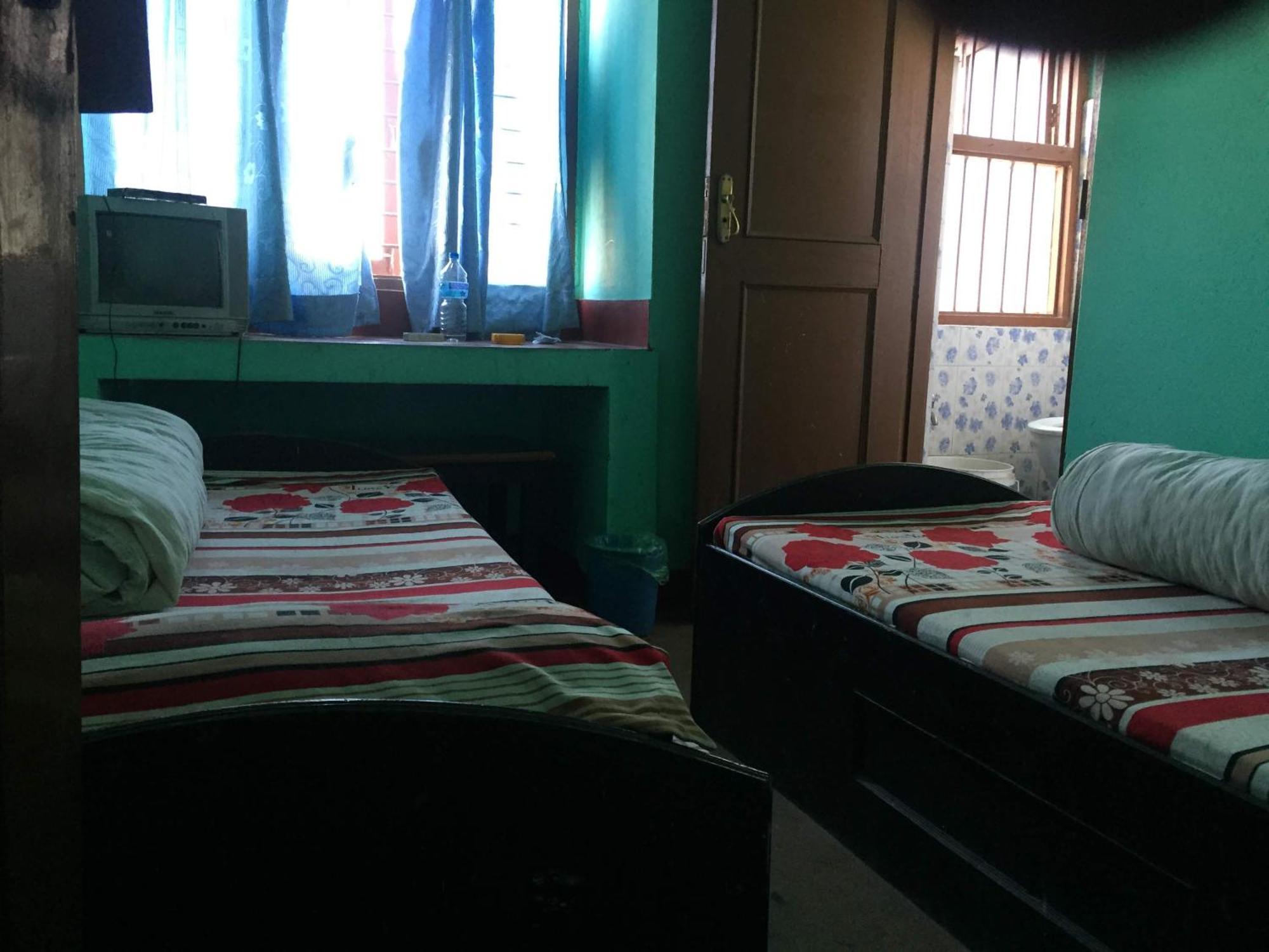 Hotel New Basuki Private Limited Tokha Екстериор снимка