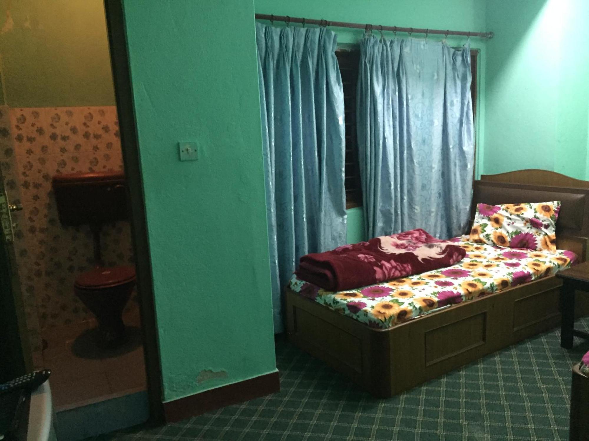 Hotel New Basuki Private Limited Tokha Екстериор снимка